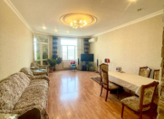 Satılır 4 otaqlı 175 m2 yeni tikili Nəriman Nərimanov m.