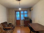 Satılır 2 otaqlı 50 m2 köhnə tikili 28 May m.