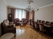 Satılır 4 otaqlı 178 m2 yeni tikili Nəriman Nərimanov m.