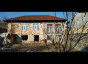 Satılır 3 otaqlı 120 m2 həyət evi Şəki
