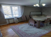 Satılır 2 otaqlı 50 m2 köhnə tikili Montin