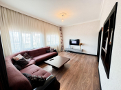 Satılır 3 otaqlı 60 m2 həyət evi Səbail r.