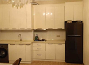 Satılır 3 otaqlı 79 m2 yeni tikili 28 May m.