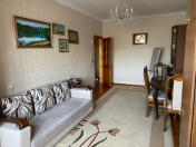 Satılır 2 otaqlı 60 m2 köhnə tikili Həzi Aslanov m.