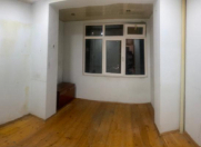 Satılır 1 otaqlı 42 m2 köhnə tikili Həzi Aslanov m.
