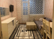 Satılır 3 otaqlı 78 m2 köhnə tikili Nizami m.