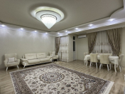 Satılır 2 otaqlı 122 m2 yeni tikili Gənclik m.