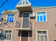 Satılır 6 otaqlı 200 m2 həyət evi Binə