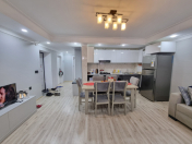 Satılır 3 otaqlı 75 m2 köhnə tikili Gənclik m.