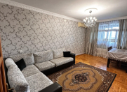 Satılır 3 otaqlı 86 m2 köhnə tikili Həzi Aslanov m.