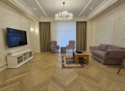 Satılır 4 otaqlı 158 m2 yeni tikili Ağ şəhər