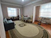 Satılır 2 otaqlı 70 m2 köhnə tikili 9 mkr