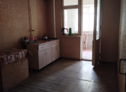 Satılır 4 otaqlı 75 m2 köhnə tikili Əmircan