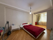 Satılır 3 otaqlı 155 m2 yeni tikili Nizami m.