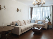 Satılır 3 otaqlı 90 m2 köhnə tikili Badamdar