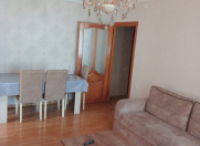 İcarəyə verilir 2 otaqlı 60 m2 köhnə tikili Neftçilər m.