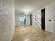 Satılır 2 otaqlı 42 m2 köhnə tikili Xalqlar Dostluğu m.