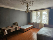 İcarəyə verilir 1 otaqlı 50 m2 köhnə tikili Elmlər Akademiyası m.