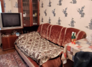 Satılır 2 otaqlı 45 m2 köhnə tikili Memar Əcəmi m.