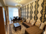 İcarəyə verilir 2 otaqlı 70 m2 yeni tikili Memar Əcəmi m.