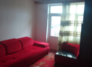 İcarəyə verilir 2 otaqlı 50 m2 köhnə tikili İnşaatçılar m.