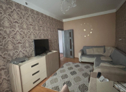 Satılır 3 otaqlı 80 m2 köhnə tikili Həzi Aslanov m.