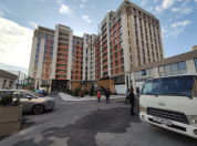 Satılır 3 otaqlı 126 m2 yeni tikili Nizami m.