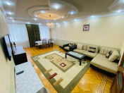 İcarəyə verilir 3 otaqlı 140 m2 yeni tikili Şah İsmayıl Xətai m.