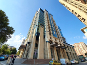 Satılır 3 otaqlı 153 m2 yeni tikili 28 May m.