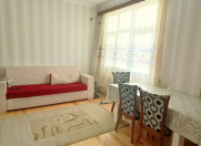 Satılır 3 otaqlı 130 m2 yeni tikili Qaraçuxur