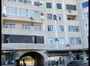 Satılır 2 otaqlı 103 m2 yeni tikili 20 yanvar m.