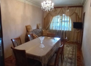 Satılır 5 otaqlı 120 m2 köhnə tikili Bakı