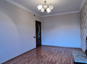 Satılır 2 otaqlı 60 m2 köhnə tikili Əhmədli m.