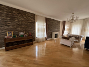 Satılır 5 otaqlı 300 m2 həyət evi Novxanı