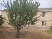 İcarəyə verilir 4 otaqlı 200 m2 həyət evi Gəncə