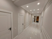 İcarəyə verilir 3 otaqlı 90 m2 yeni tikili Gənclik m.