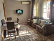 Satılır 3 otaqlı 73 m2 həyət evi Ağ şəhər