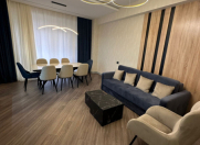 İcarəyə verilir 3 otaqlı 140 m2 yeni tikili Ağ şəhər