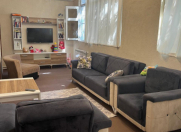 Satılır 4 otaqlı 115 m2 köhnə tikili Sahil m.