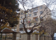 Satılır 1 otaqlı 26 m2 köhnə tikili İnşaatçılar m.