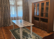 İcarəyə verilir 3 otaqlı 85 m2 köhnə tikili Elmlər Akademiyası m.