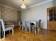 Satılır 3 otaqlı 90 m2 köhnə tikili 9 mkr