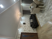 Satılır 2 otaqlı 56 m2 köhnə tikili Qara Qarayev m.