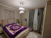 Satılır 3 otaqlı 70 m2 köhnə tikili Azadlıq prospekti m.