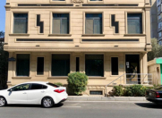 İcarəyə verilir 6 otaqlı 350 m2 ofis Əhmədli m.