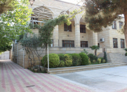 Satılır 10 otaqlı 500 m2 villa Sulutəpə