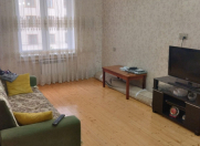 Satılır 3 otaqlı 90 m2 köhnə tikili Əhmədli m.