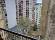 Satılır 2 otaqlı 55 m2 köhnə tikili Gənclik m.