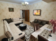 Satılır 2 otaqlı 80 m2 yeni tikili İnşaatçılar m.