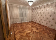 Satılır 3 otaqlı 85 m2 köhnə tikili 28 May m.